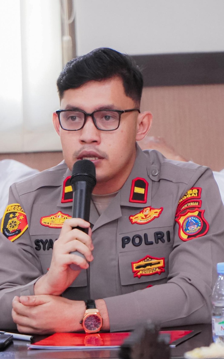 IPDA.Muhammad Syandy Al-Amin,S.Tr.K.MM. Kapolsek Lamala kerahkan seluruh anggotanya kawal Kegiatan Hut Ke-XXII Kec.Masama
