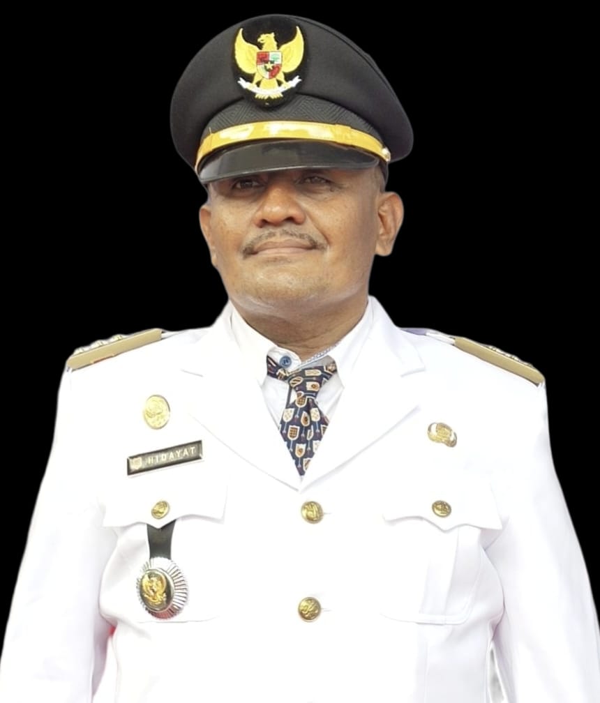 Hidayat Dulu,S.Sos,MM. Camat Masama sangat Apresiasi CV.Dearly Perkasa Progres (BPU) Kantor Camat Masama Selesai